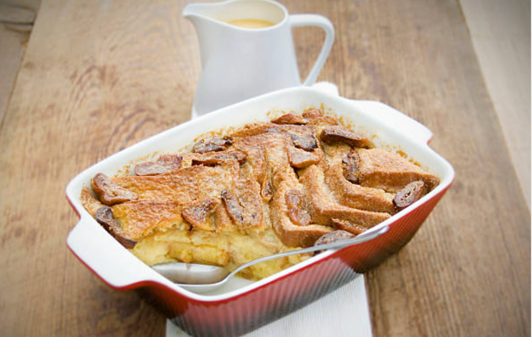 4 Ingredients Easy Bread Pudding